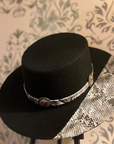 Snakeprint hat
