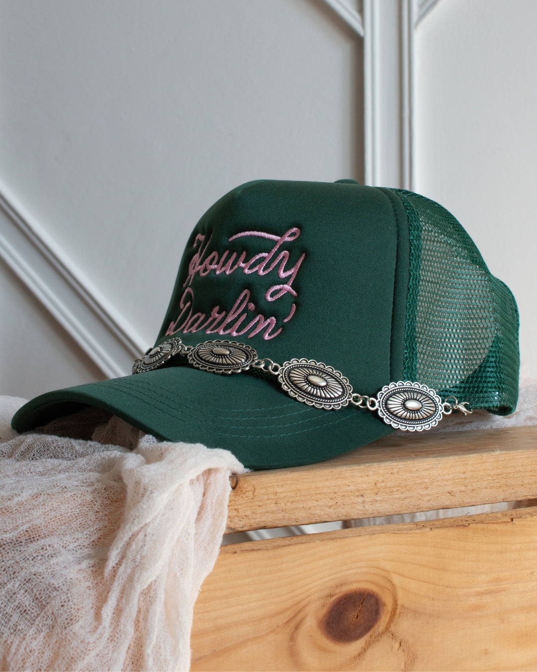 Silver concho western hat chain accessory for trucker caps