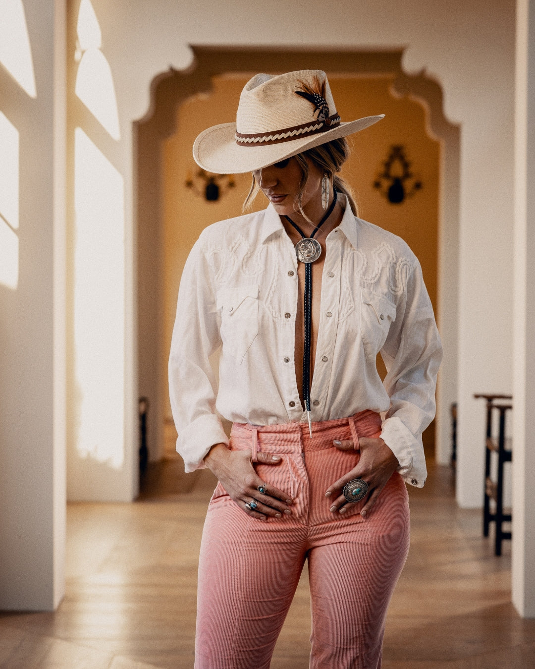 Lainey Wilson Straw Road Runner Cowboy Hat