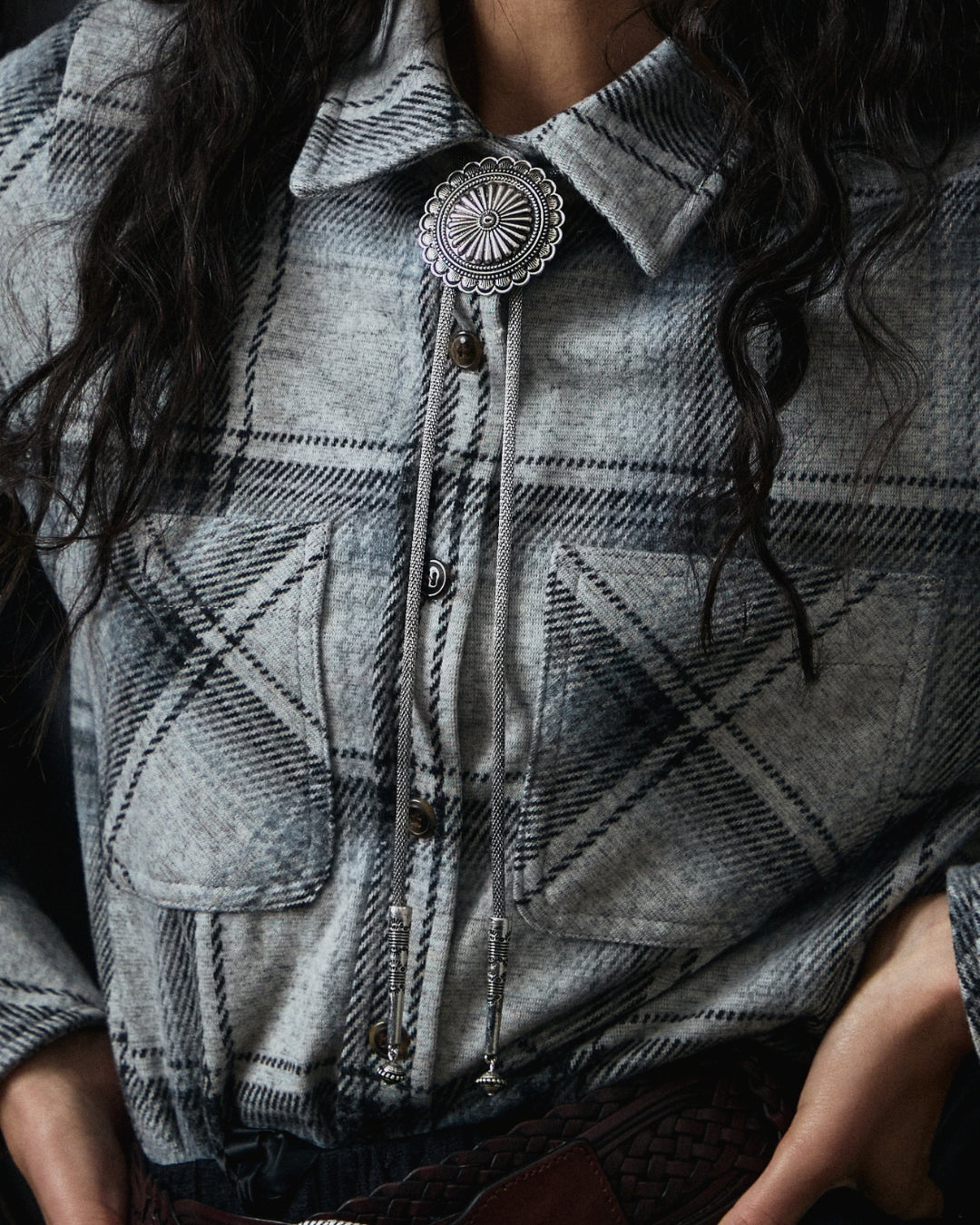 Women's bolo tie in silver