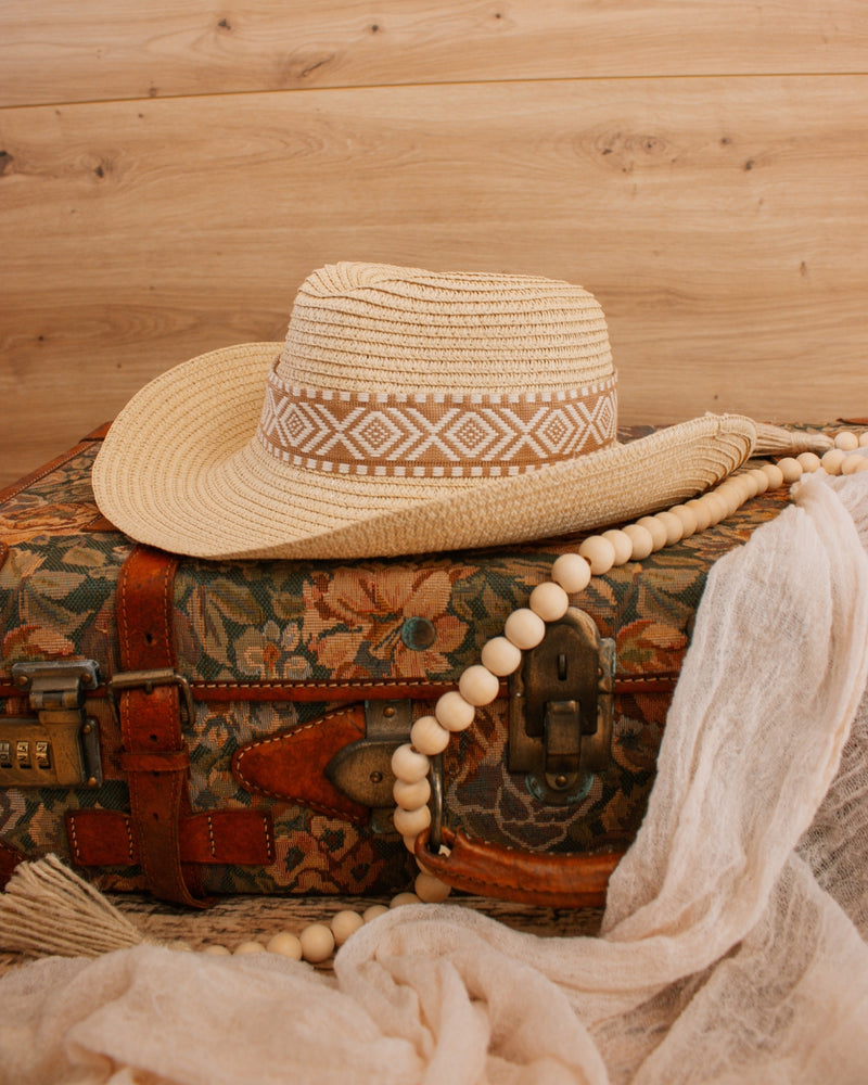 Tucson Cowboy Hat in Straw Effect