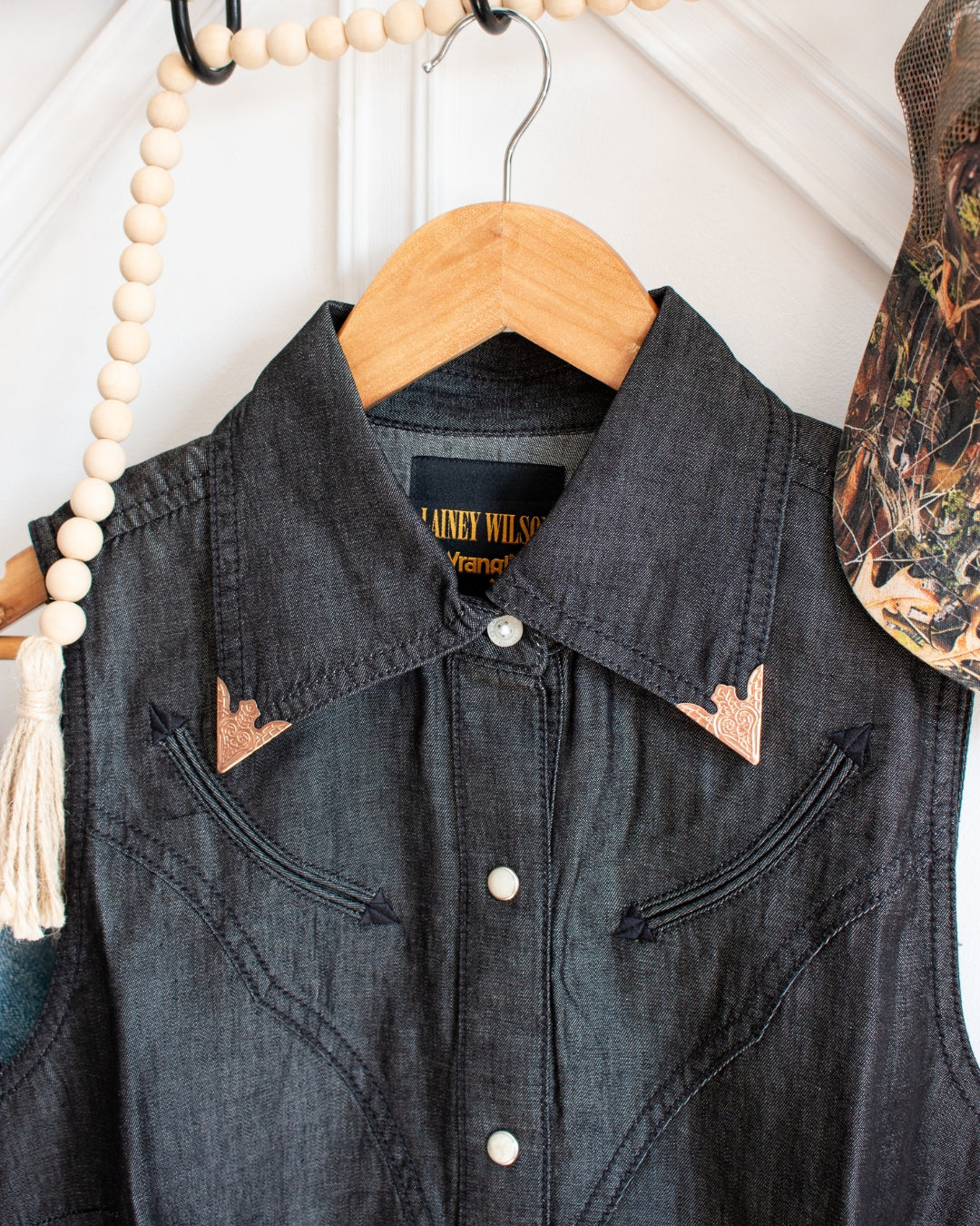 Wrangler black western denim sleeveless shirt with iconic pearl snaps