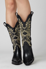 Ladies black cowboy boots embroidered