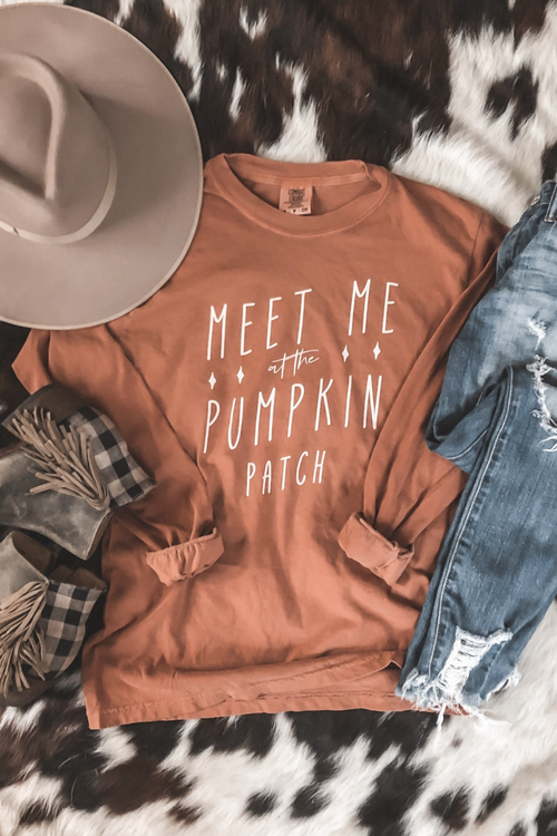 Meet me at the pumpkin patch long sleeved tee in a rust orange / brown colour. For the Melbelle Autumn clothing collection